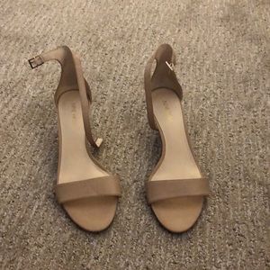 Nine West tan heels
